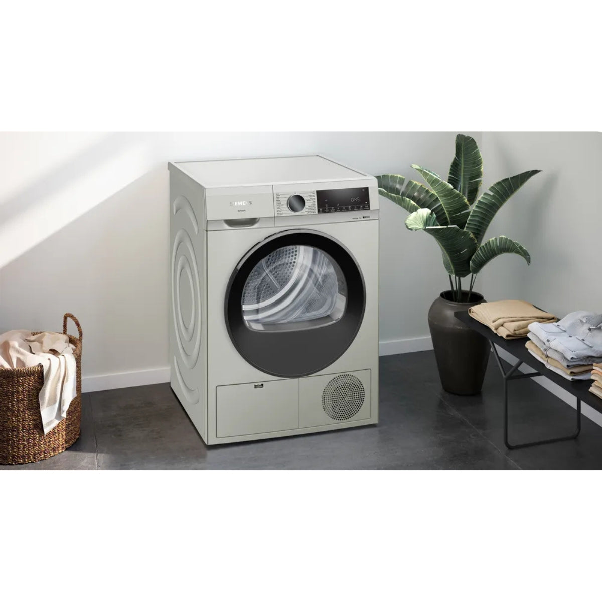 Siemens IQ300 WQ41G20XGC  9kg Heat Pump Tumble Dryer,, Auto Dry Technology, No Towels Program, Fluff Filter, Yes Anti-Vibration Walls, Anti-Crease Function, Silver Inox