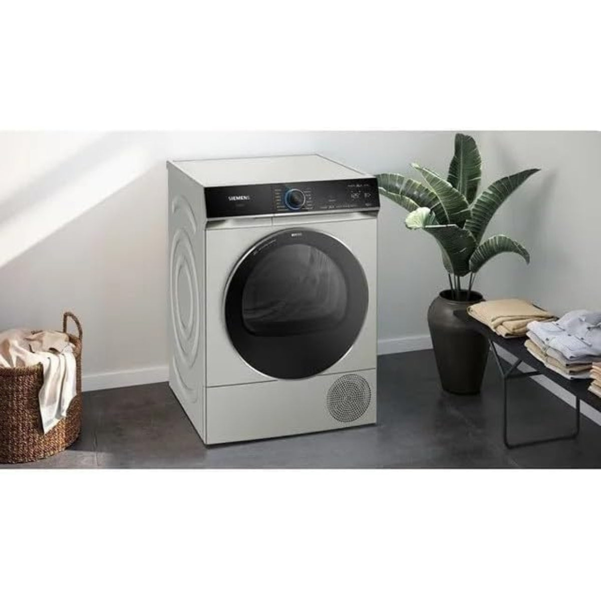 Siemens iQ700 WQ45B2BXGC 9kg Heat Pump Dryer – Home Connect, Silver Inox, Smart Connectivity