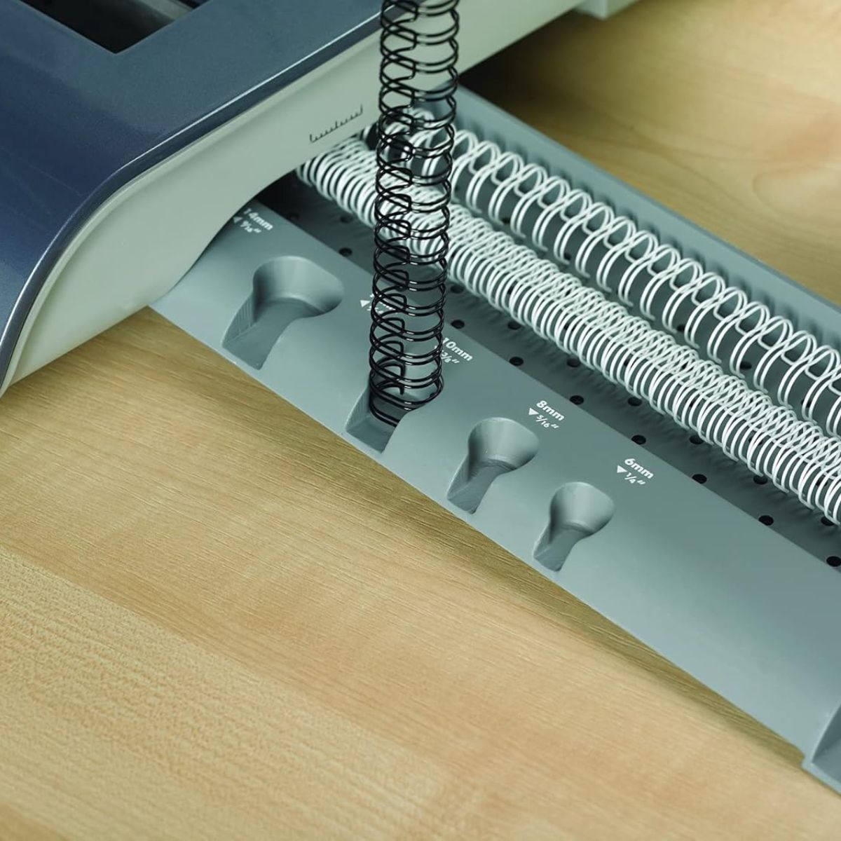 Fellowes Quasar Wire Binding Machine | 15 Sheet Punch Capacity | 130 Sheet Binding Capacity | 14mm Maximum Wire Size | Manual Wire Binder | Grey | 5224101