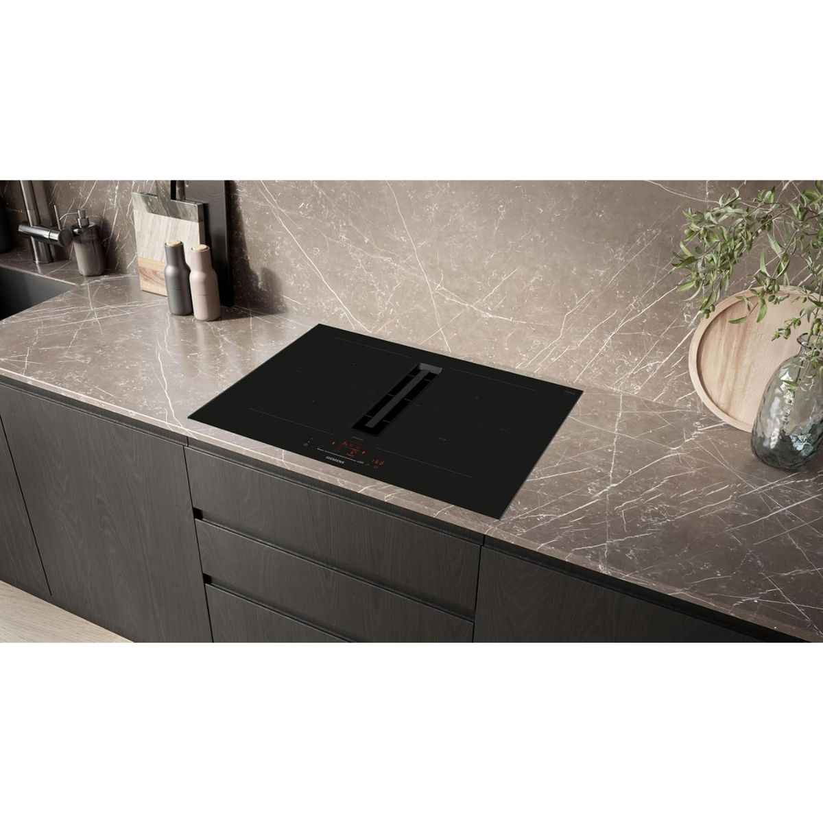 Siemens iQ500 ED777HQ26E Induction Hob – 70cm, Integrated Downdraft Ventilation, Home Connect