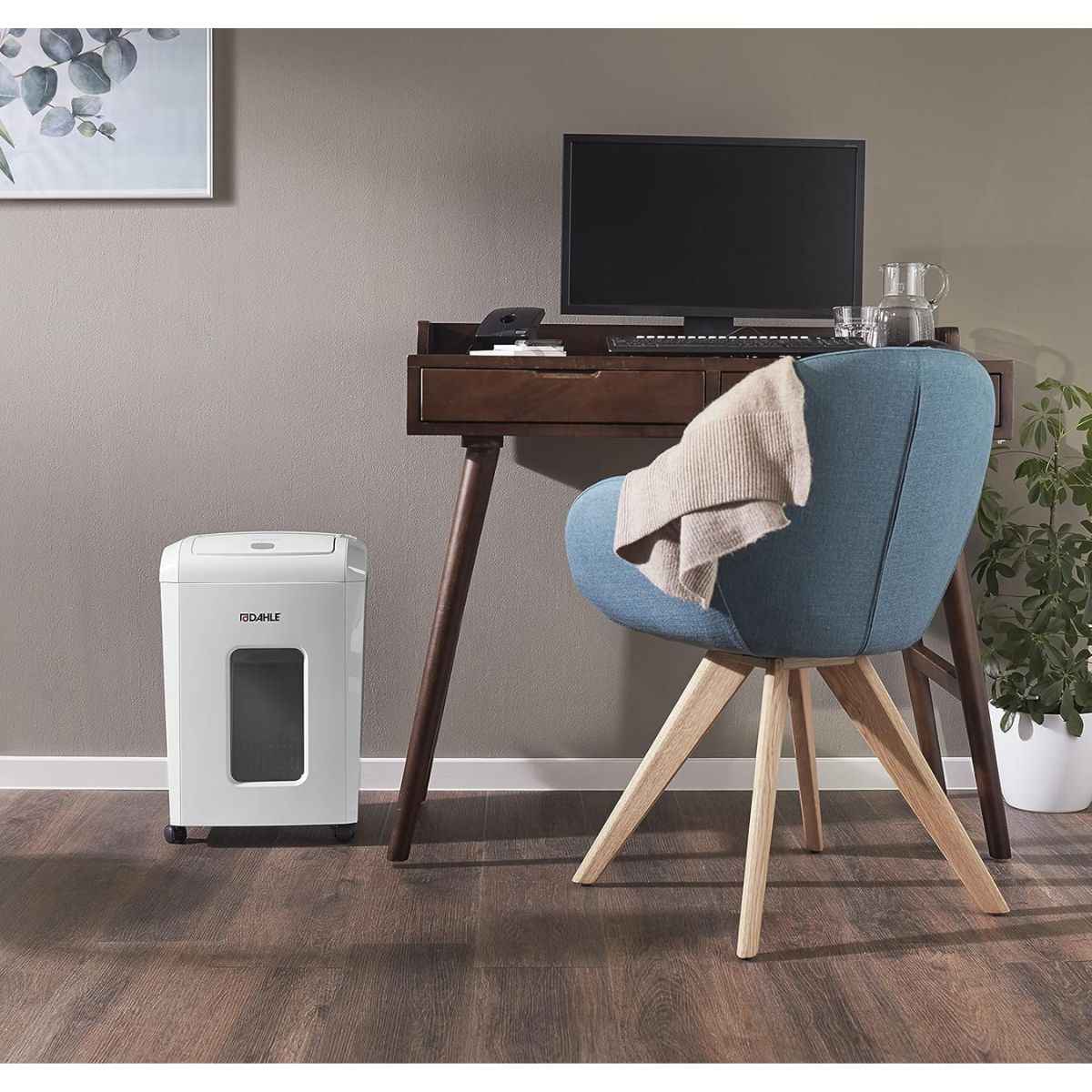Dahle ShredMATIC 150 Auto Feed Shredder – 150 Sheet Automatic Feeder, P-4 Cross Cut Security, Oil-Free Operation