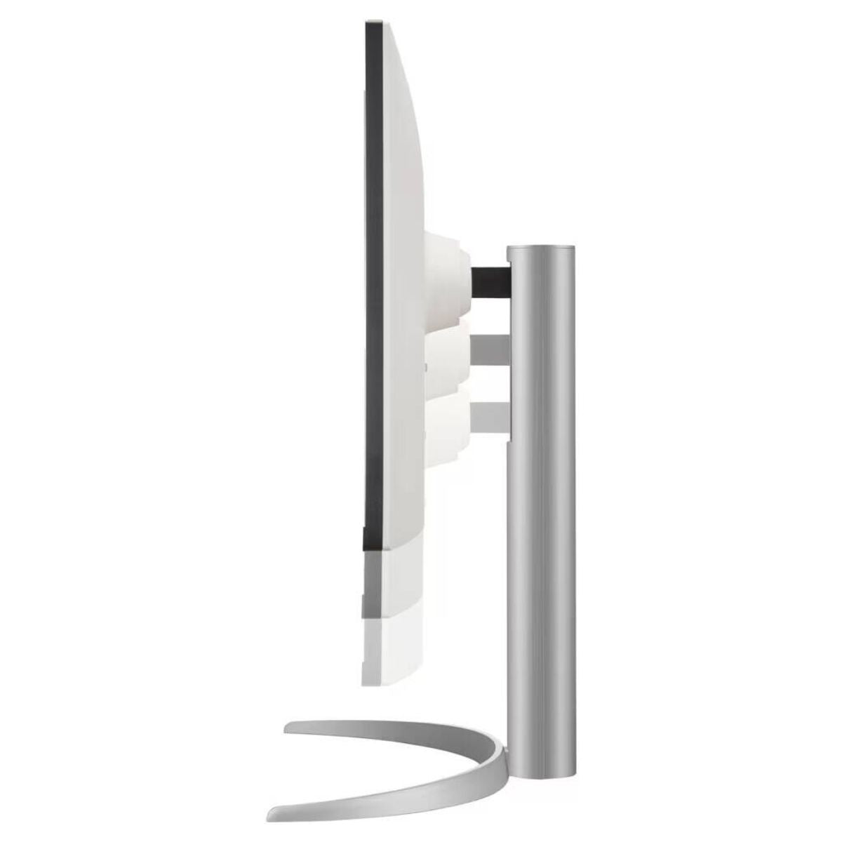 LG UltraFine Monitor, 27" 4K UHD IPS Display, 60Hz Refresh Rate, 5ms (GTG) Response Time, Dynamic Action Sync, Black Stabilizer, Super Resolution+, USB Type-C, Silver | 27UP850K-W