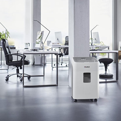 Dahle ShredMATIC 300 Auto Feed Paper Shredder | 300-Sheet Auto Feed | P-4 Cross Cut | Oil-Free | 40L Bin | Model 35314-16595