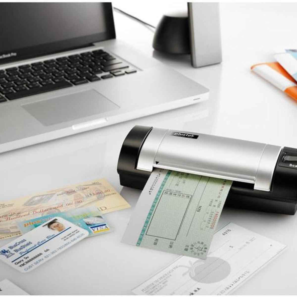 Plustek MobileOffice D620 Handheld Scanner – 600 dpi Optical Resolution, 48-Bit Color, 16-Bit Grayscale, Duplex Card &amp; Document Scanner