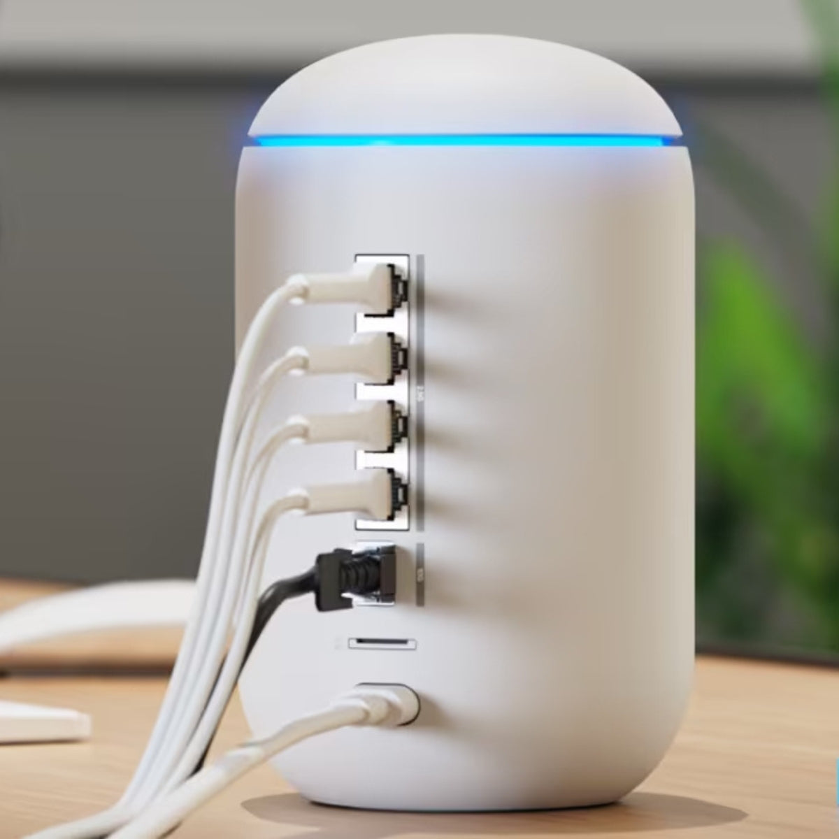 Ubiquiti UDR7 Dream Router 7 White Color, Desktop 10G Cloud Gateway, Wi-Fi 7, Quad-core ARM® Cortex®-A53 at 1.5 GHz Processor, 1x 10G SFP+ &amp; 1x 2.5 GbE RJ45 Ports, PoE Switch