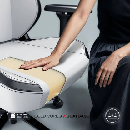 Cybeart Arctic White APEX 2.0 Gaming Chair | Endura Nappa Leatherette | 4D Lumbar & Armrests | 135° Recline | 150kg | GC-PUAPEX-09