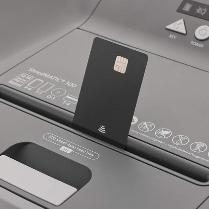 Dahle ShredMATIC 300 Auto Feed Paper Shredder | 300-Sheet Auto Feed | P-4 Cross Cut | Oil-Free | 40L Bin | Model 35314-16595