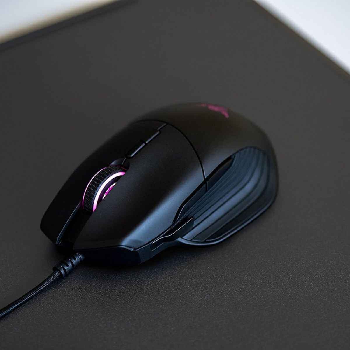 Razer Basilisk Chroma Enabled RZ01-02330100-R3A1 RGB FPS Gaming Mouse (16,000 DPI 5G Optical Sensor)
